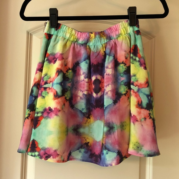 2011 LF Psychedelic Mini Skirt - Picture 2 of 2